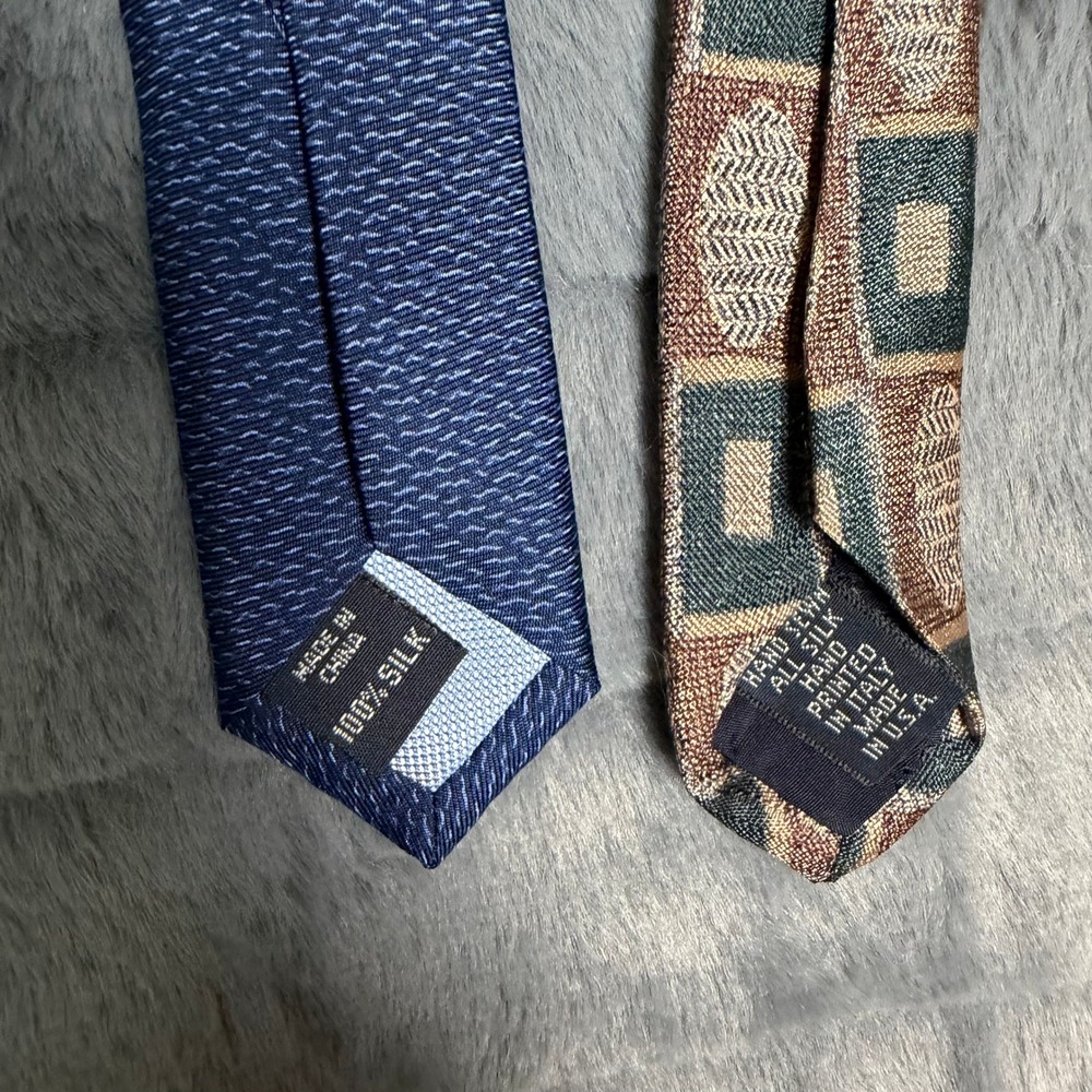 Tommy Hilfiger Roundtree Yorke Ties Mens OS Multi Silk Whale Geometric Lot 2 - Picture 4 of 7